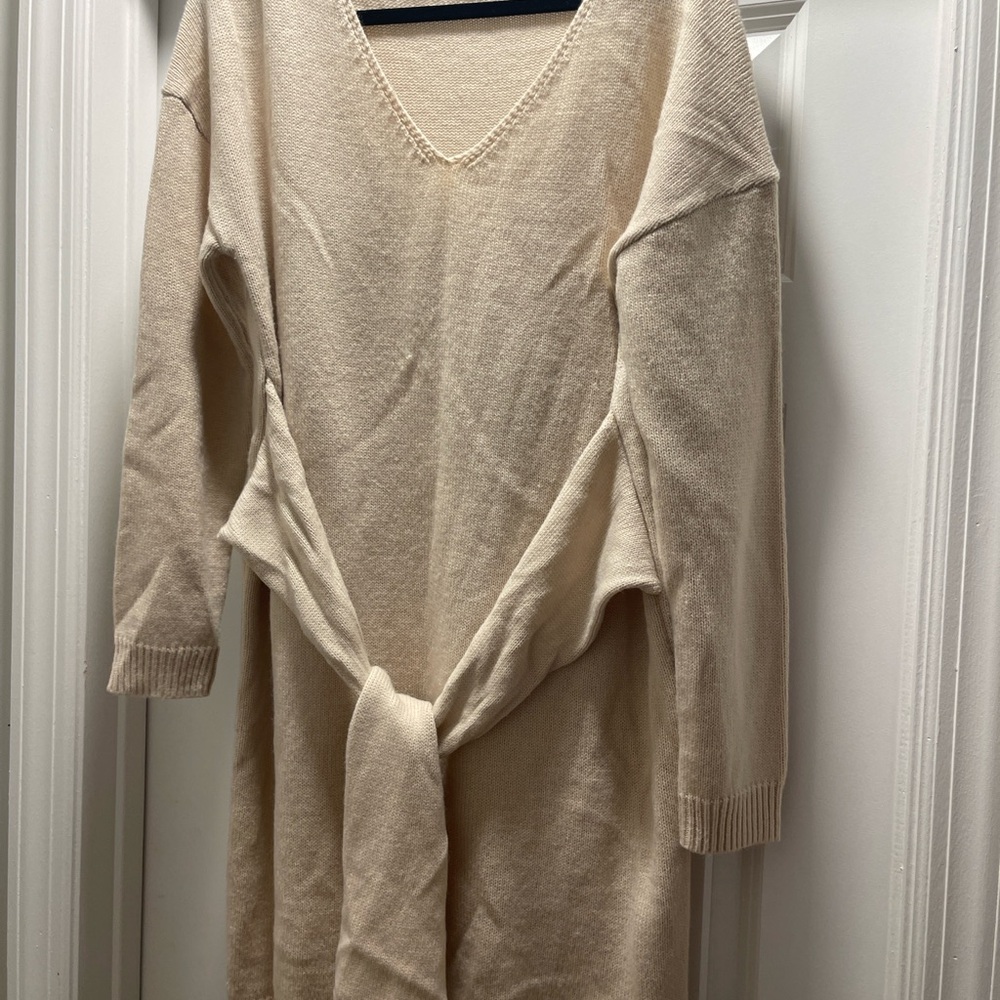 Elegant Cream Maxi Dress